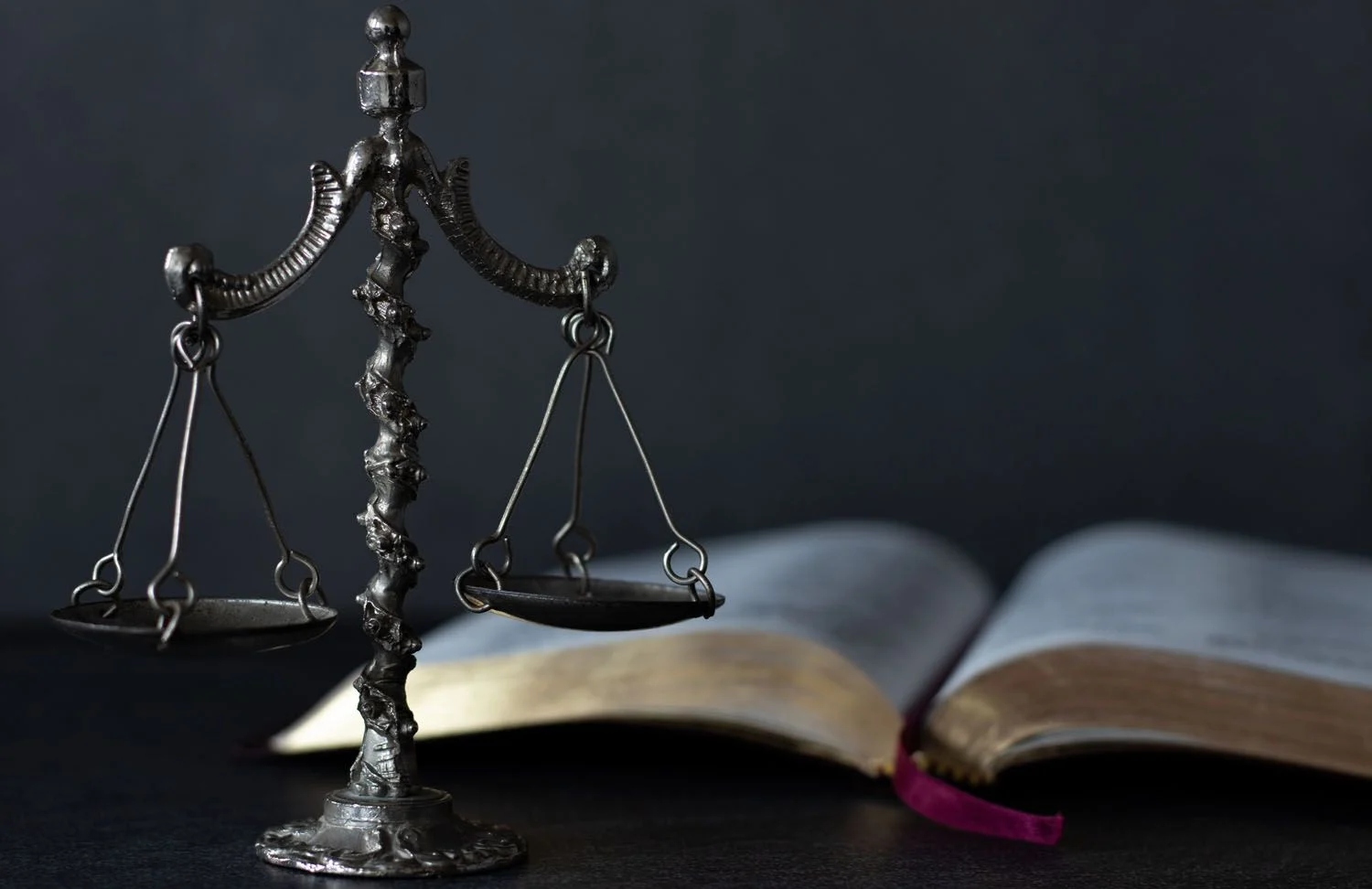 The Difference Between a Law and a Principle in the Bible